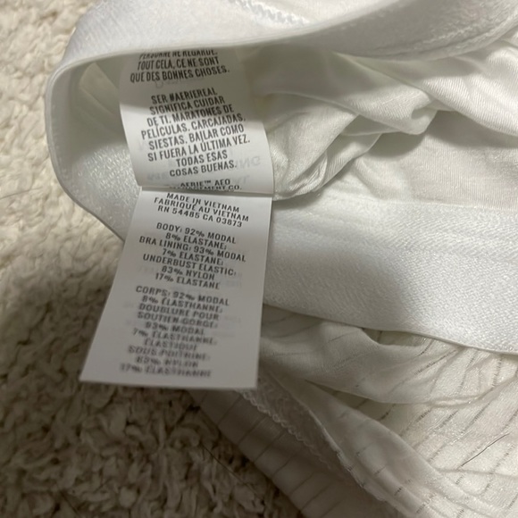 NWT Aerie White Colored Ribbed Crop Tank Top XL - Picture 9 of 10